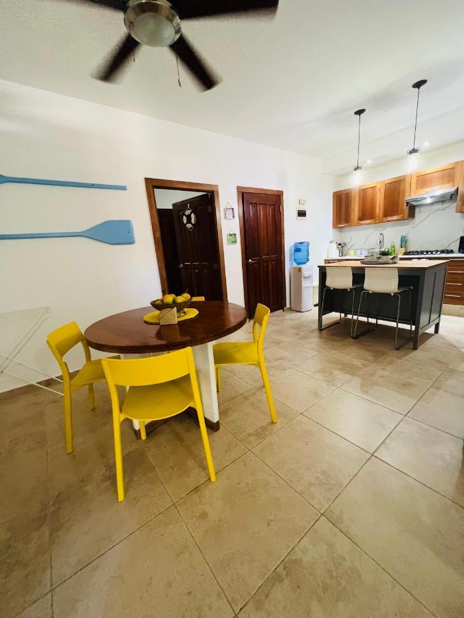 Lovely Beachfront 2 Bedrooms Condo With 2 Pools 拉斯特拉纳斯 外观 照片