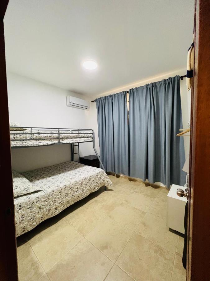 Lovely Beachfront 2 Bedrooms Condo With 2 Pools 拉斯特拉纳斯 外观 照片